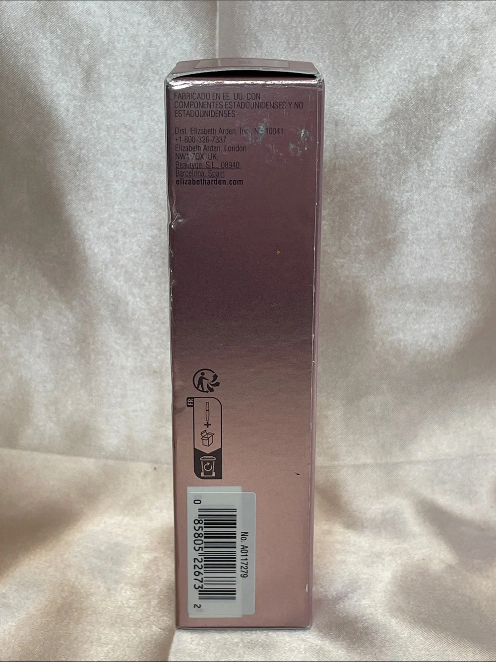 Elizabeth Arden Flawless Finish Skincaring Foundation 310C - NIB $50 MSRP